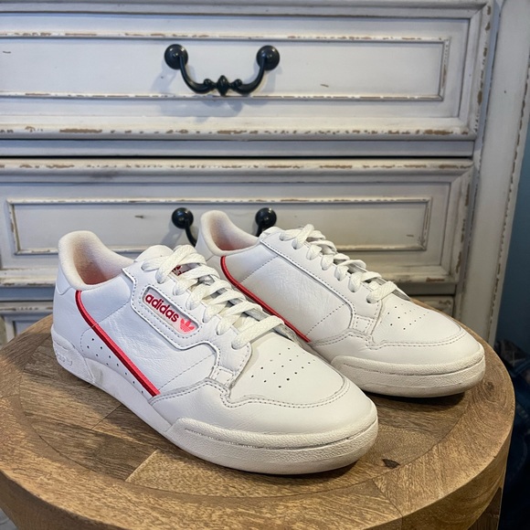 Womens adidas size 7.5 - Picture 4 of 6